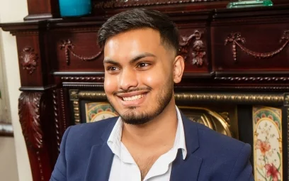 ali-sultan-qualifies-as-employment-law-solicitor-winston-solicitors