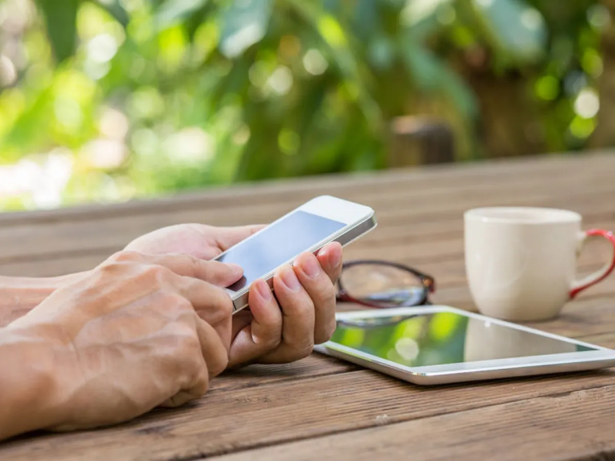 e-Wills. Should you be making your Will using your mobile? e-Wills. Should you be making your Will using your mobile?