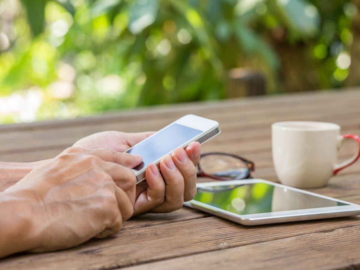 e-Wills. Should you be making your Will using your mobile? e-Wills. Should you be making your Will using your mobile?