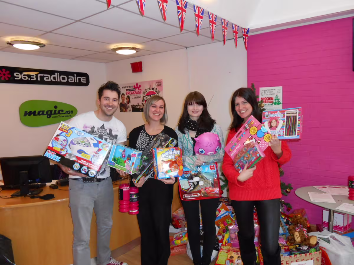 Radio Aire Cash for Kids