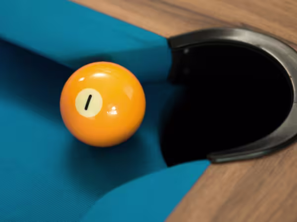 billiards number 1 yellow ball