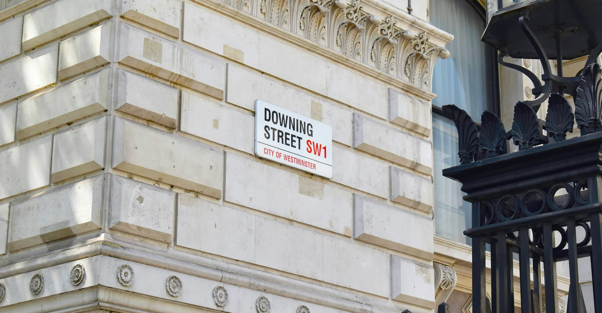 winston-solicitors-angela-rayner-resigns-conveyancing-error-tax.jpg